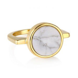 Capwell & Co. gold and white howlite ring